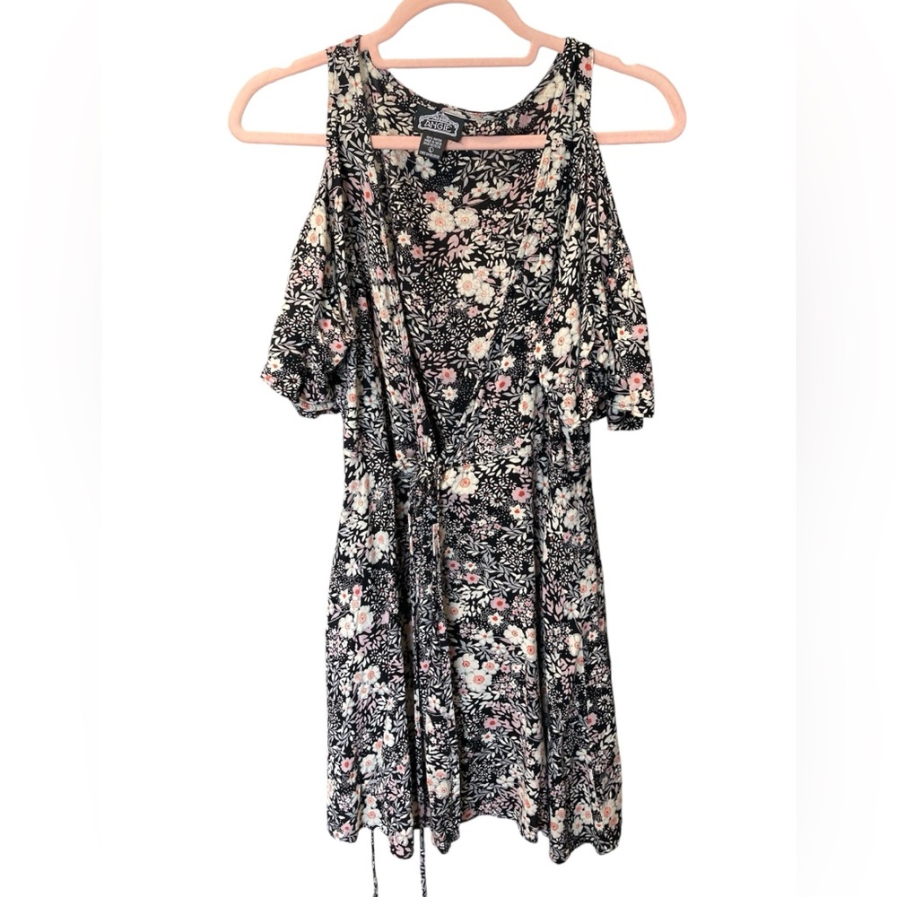 Angie L wrap dress cold shoulder dark floral